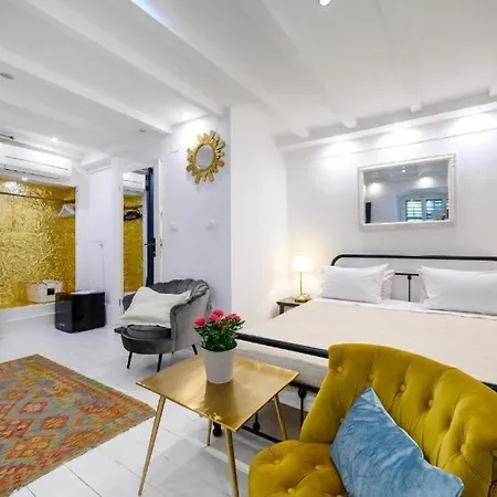 And By The Sea - 23721 ゲストハウス