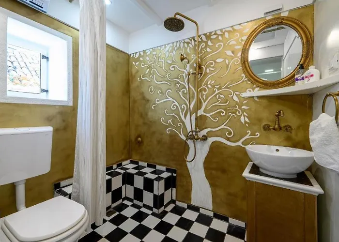 Gasthuis And By The Sea - 23721