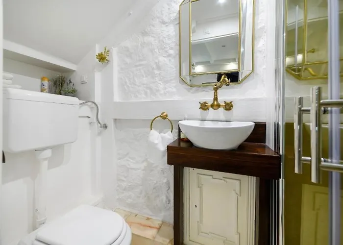 And By The Sea - 23721 Šibenik